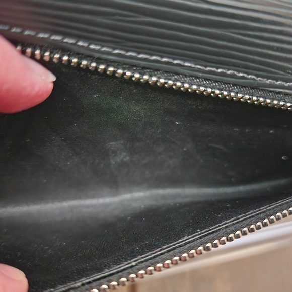 Louis Vuitton Eugenie Leather Wallet Full Inclusion - Picture 10 of 14